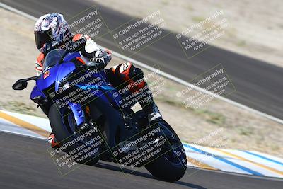 media/Sep-20-2025-TrackDaz (Sat) [[27f0cde673]]/A Group/10am (Turn 3)/